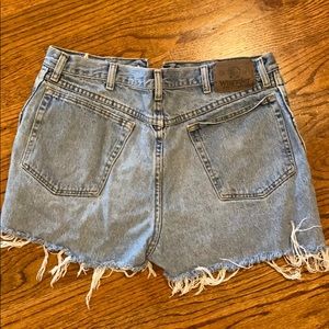 Wrangler cut off denim shorts